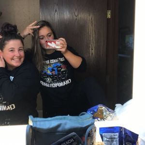 Meet your Posher, Chloe